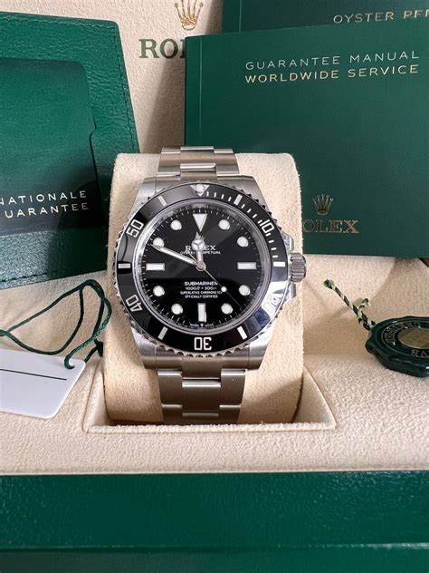 rolex submariner ohne datum gewicht|Rolex Submariner model 124060.